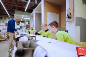 Screenshot aus einem Film der neues handeln AG